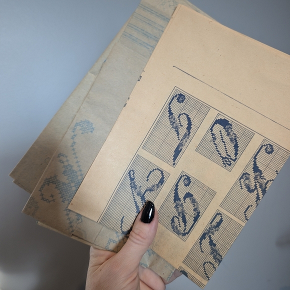 Simplicity Embroidery Transfer Pattern 4040M - Picture 6 of 6